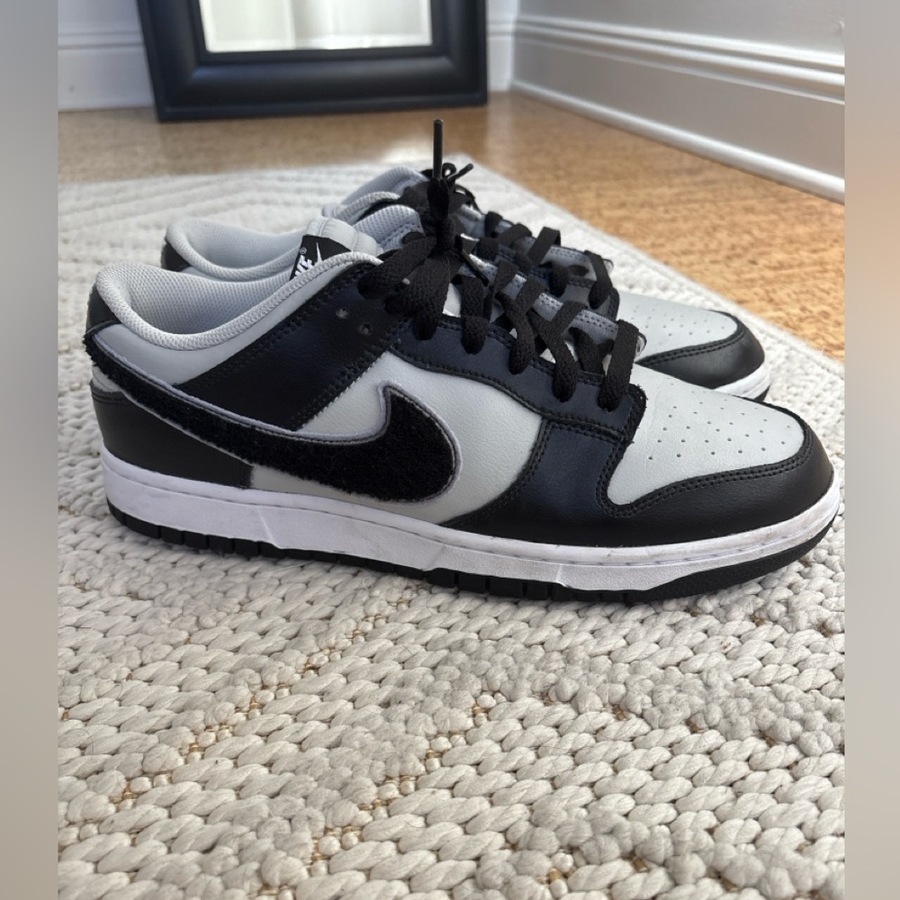 Nike Dunk Low Chenille Swoosh Size 12 Men’s